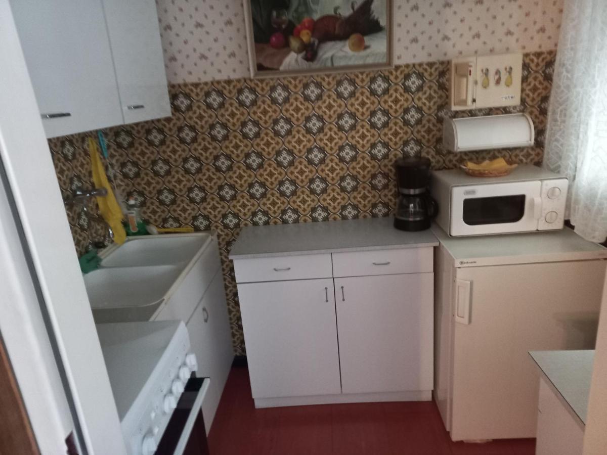 Ferienwohnung ,,Wohnen Wie Zu Grossmutter'S Zeiten'' Вена Экстерьер фото
